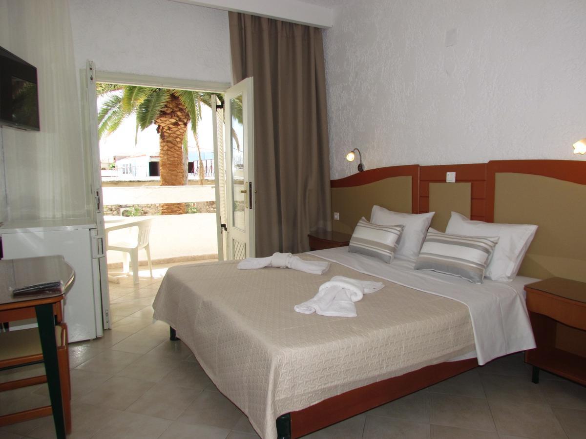 Hotel Castello à Limenaria  Extérieur photo