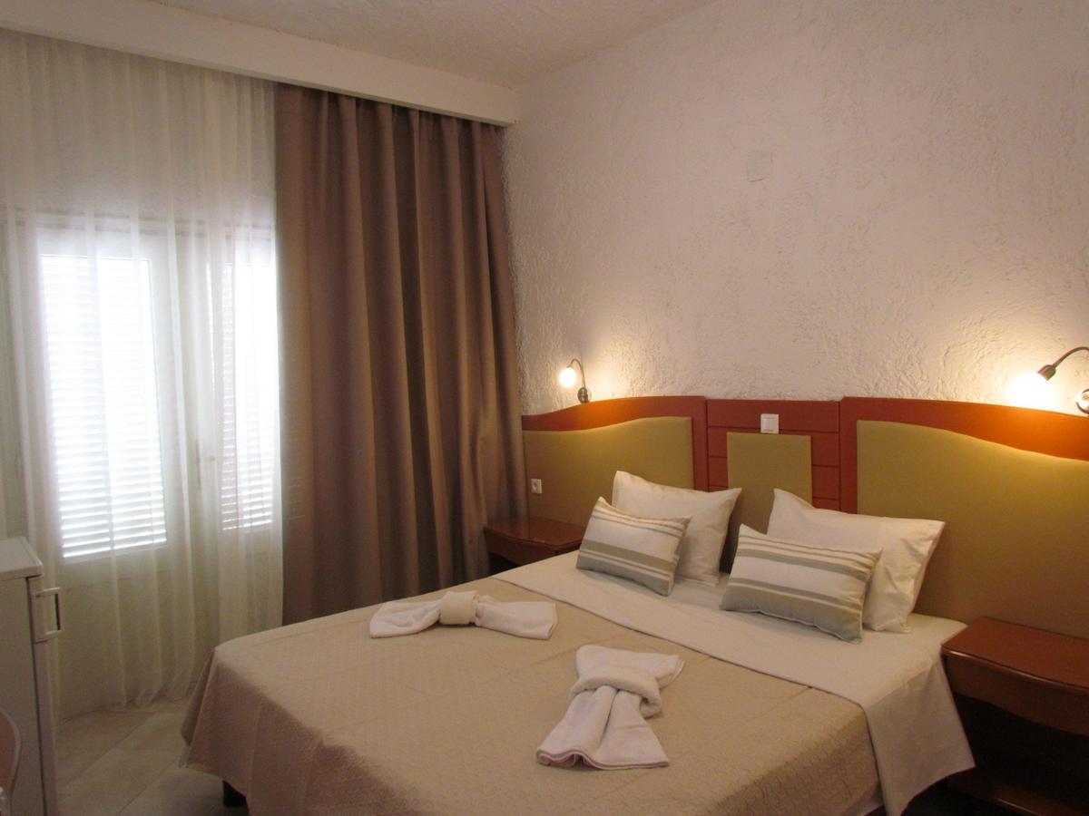 Hotel Castello à Limenaria  Extérieur photo