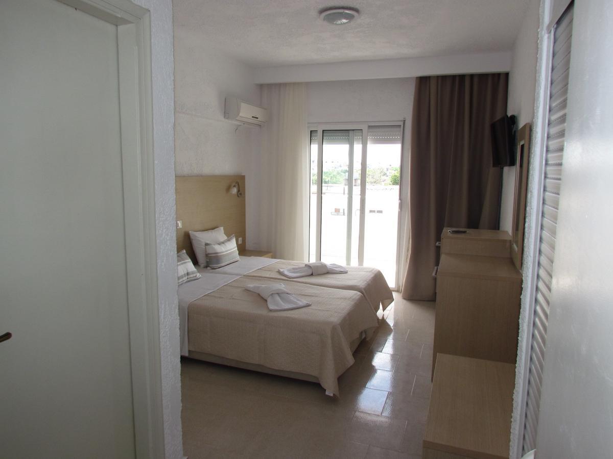 Hotel Castello à Limenaria  Extérieur photo